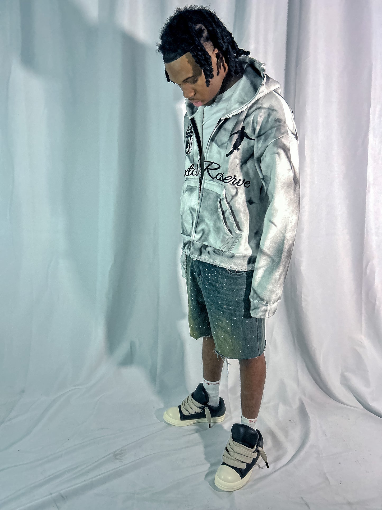 'VVs' Blue Jorts